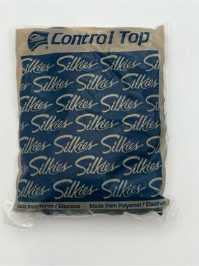 Vintage Silkies 737 Control Top Pantyhose Women’s Large Navy Blue NIP